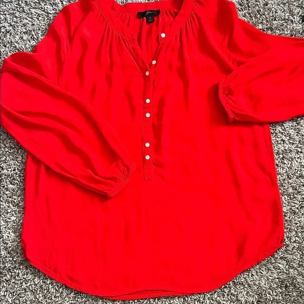 Like New! J.Crew Red Viscose Long Doiman Sleeve Button Front Blouse in Size S
